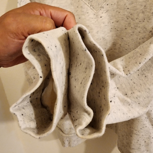 Madewell Speckled Light Gray V-Neck Sweater - Picture 6 of 10